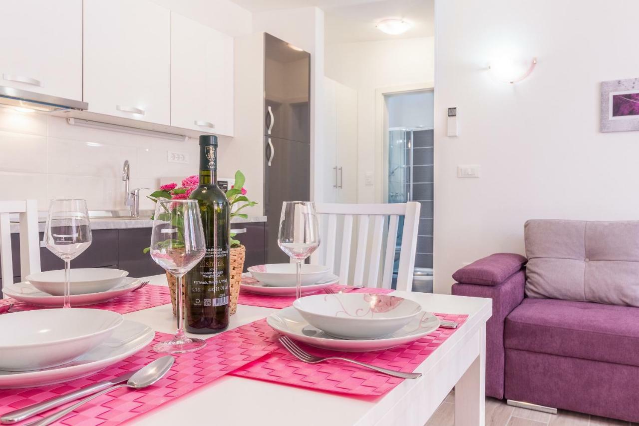 Apartment Taja Ližnjan エクステリア 写真